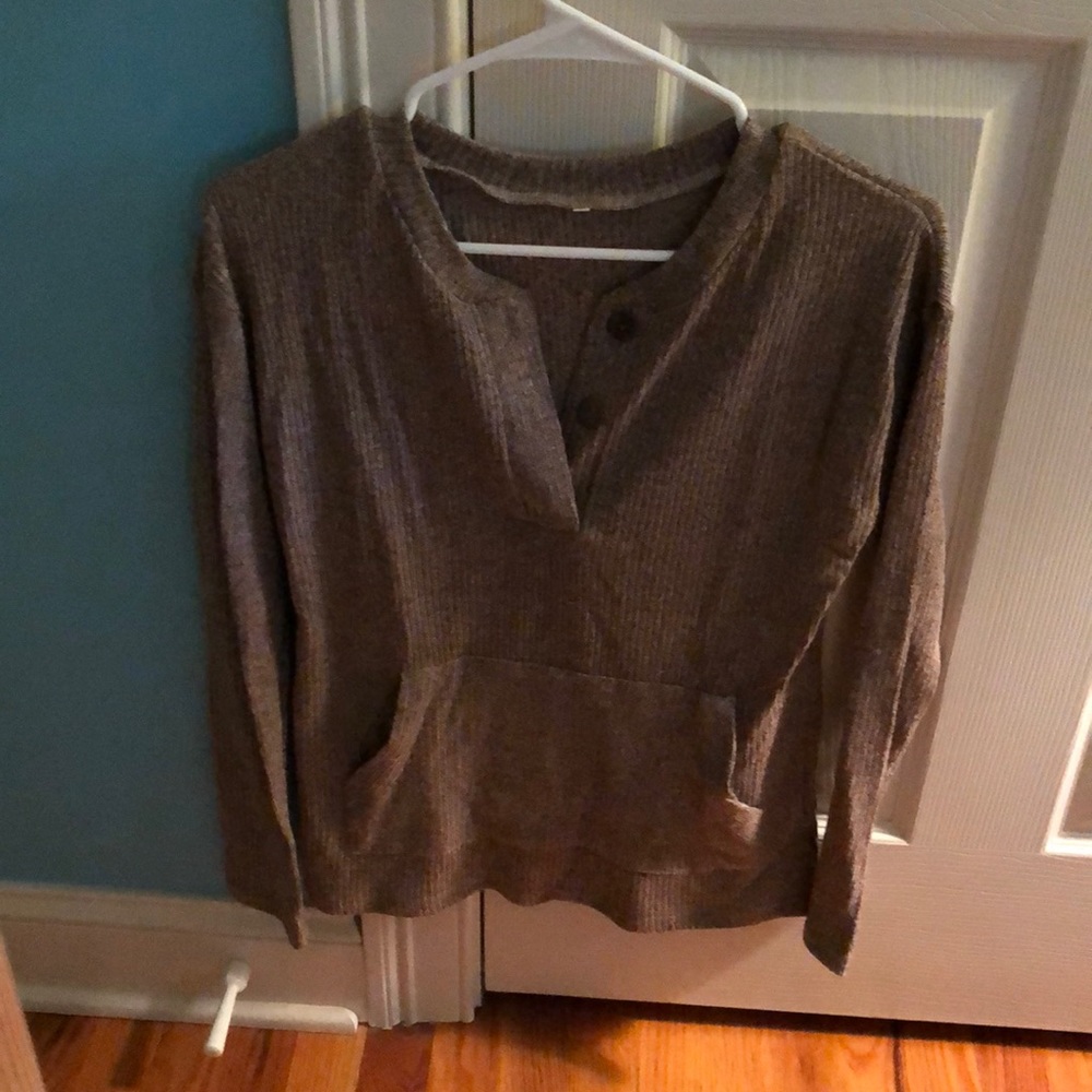 Brown cardigan with cute buttons
